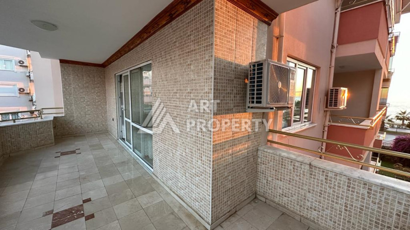 Квартира в Махмутларе двухкомнатная с мебелью и видом на море - Ракурс 4