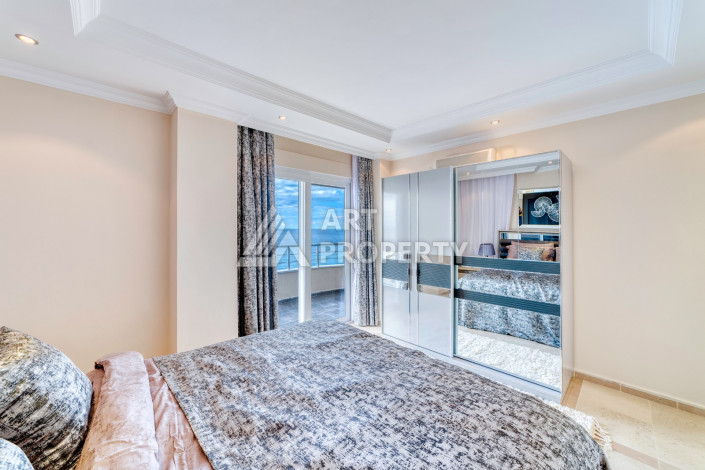 Шикарная квартира 2+1 на первой береговой линии - Ракурс 9