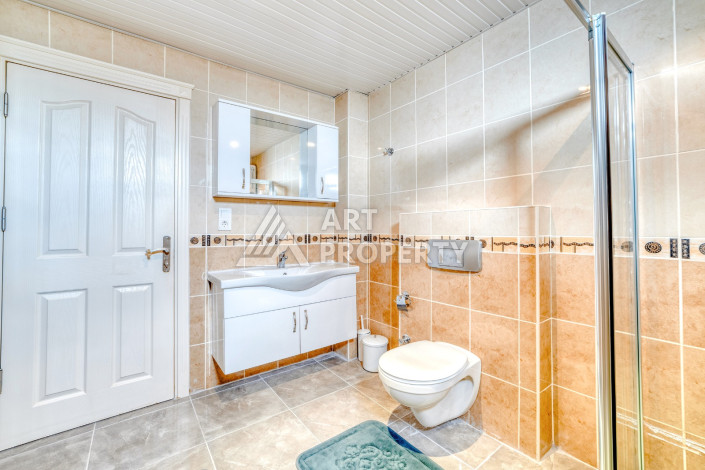 Шикарная квартира 2+1 на первой береговой линии - Ракурс 19