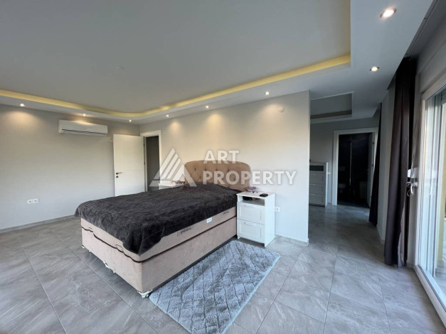 Двухуровневая квартира в районе Кестель с качественной чистовой отделкой и новой мебелью - Ракурс 22