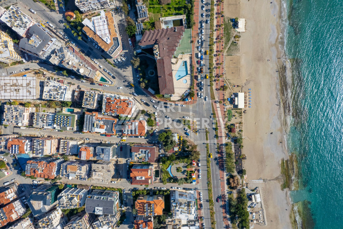 Меблированные апартаменты 1+1 на первой береговой линии в центре Аланьи - Ракурс 24