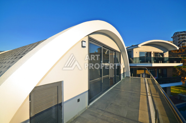 Роскошная вилла планировки 4+1 в районе Каргыджак, 350м2 - Ракурс 4