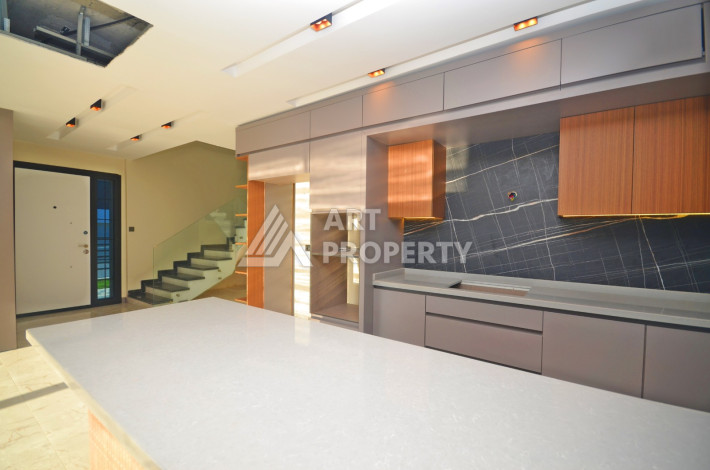 Роскошная вилла планировки 4+1 в районе Каргыджак, 350м2 - Ракурс 28