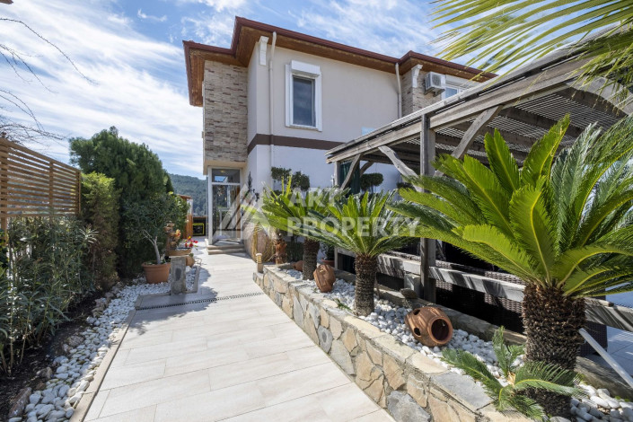 Вилла с собственным бассейном в районе Каргыджак, планировкой 3+1 - Ракурс 30