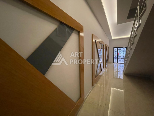 Большая просторная квартира 2+1  в 600 метрах от моря. - Ракурс 3