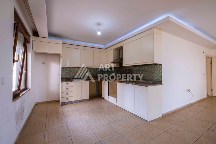 Шикарный дуплекс 3+2 в Центре с видом на море и горы. - Ракурс 10