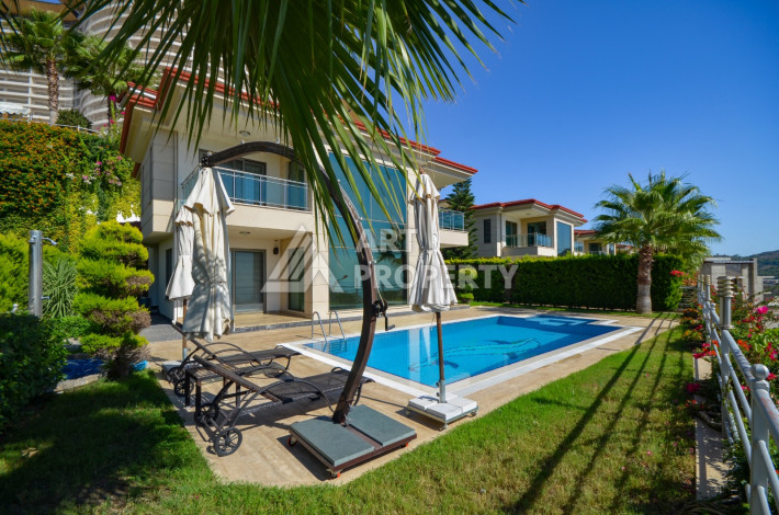 Продажа Эксклюзивной Виллы в районе Каргыджак - Ракурс 30