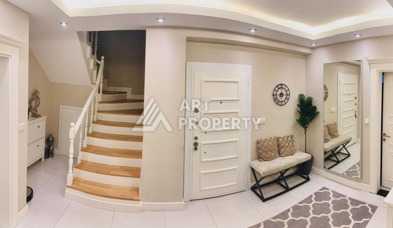 Большая просторная квартира 4+1  в 350 метрах от моря. - Ракурс 9