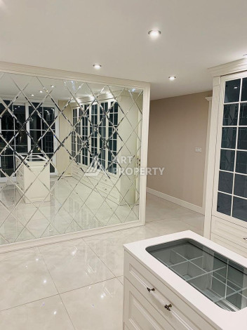 Большая просторная квартира 4+1  в 350 метрах от моря. - Ракурс 12