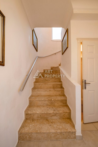 Шикарная вилла 4+1 в районе Конаклы с видом на море - Ракурс 21