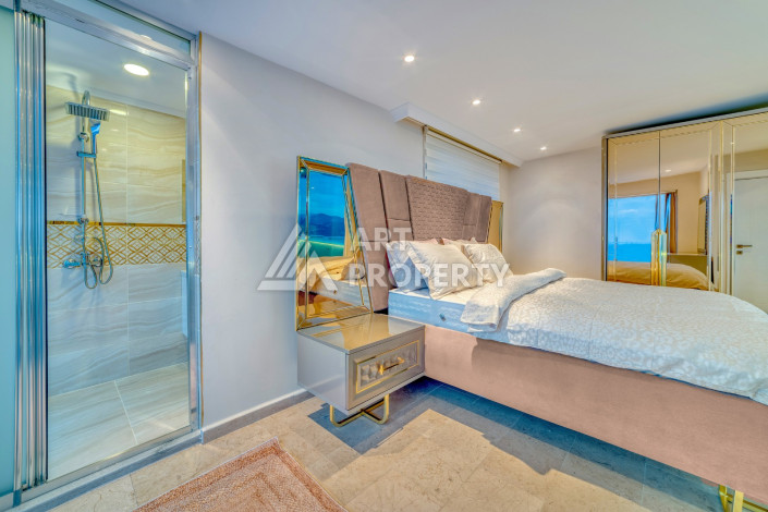 Видовая вилла 5+1 в районе Демирташ 300м2 - Ракурс 25