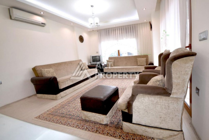 Просторная квартира 190м2 дуплекс 3+1 в центре Алании - Ракурс 5