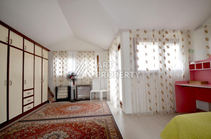 Просторная квартира 190м2 дуплекс 3+1 в центре Алании - Ракурс 17