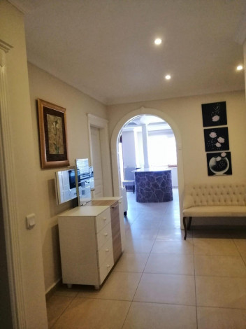 Квартира 3+1 с видом на море в самом центре Махмутлара, 178 м2 - Ракурс 4