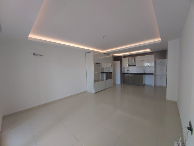 Двухкомнатная квартира в окружении банановых плантаций в районе Махмутлар, Алания, 70 м2 - Ракурс 2