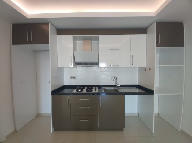 Двухкомнатная квартира в окружении банановых плантаций в районе Махмутлар, Алания, 70 м2 - Ракурс 4