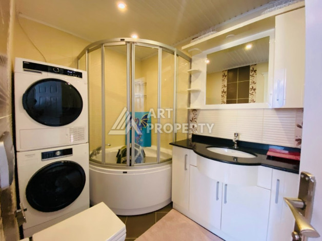 Квартира планировки 3+1,  250 м2 в центральной части города Аланья - Ракурс 16