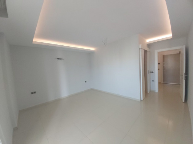 Двухкомнатная квартира в окружении банановых плантаций в районе Махмутлар, Алания, 70 м2 - Ракурс 7