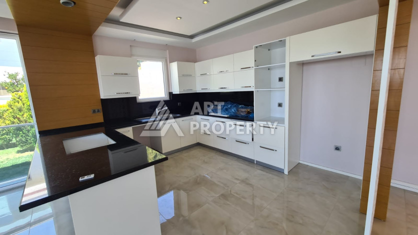 Двухэтажная вилла с видом на море в Каргыджаке, 300м - Ракурс 34