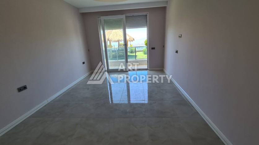 Двухэтажная вилла с видом на море в Каргыджаке, 300м - Ракурс 37