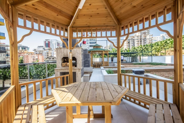 Трехкомнатная квартира c дизайнерским ремонтом в живописном районе Махмутлар, Алания, 115 м2 - Ракурс 16