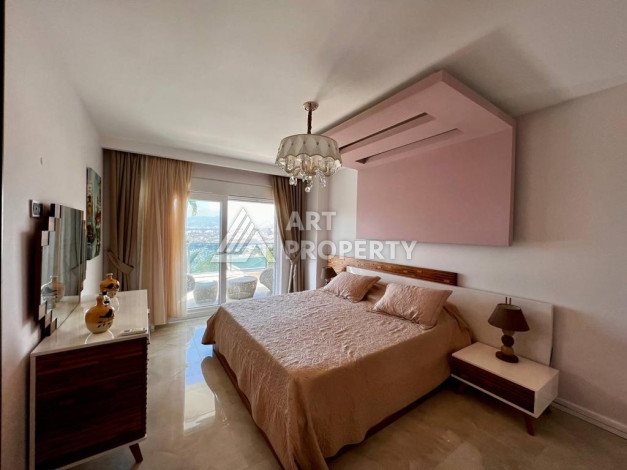 Двухэтажная меблированная вилла с видом на море в Каргыджаке, 700м - Ракурс 5