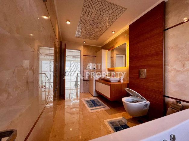 Двухэтажная меблированная вилла с видом на море в Каргыджаке, 700м - Ракурс 13