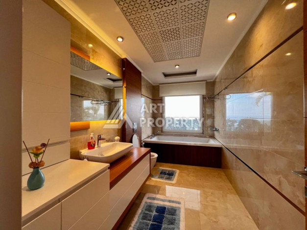 Двухэтажная меблированная вилла с видом на море в Каргыджаке, 700м - Ракурс 22