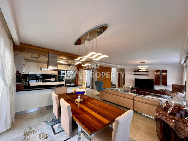 Двухэтажная меблированная вилла с видом на море в Каргыджаке, 700м - Ракурс 25