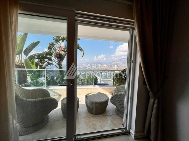 Двухэтажная меблированная вилла с видом на море в Каргыджаке, 700м - Ракурс 27