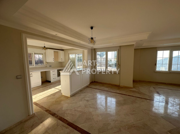 Вилла планировки 6+2, 340 м2 в районе Бекташ, Аланья - Ракурс 5