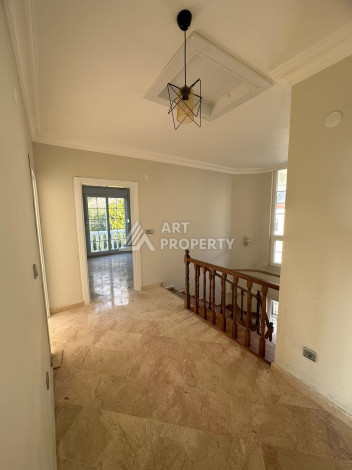 Вилла планировки 6+2, 340 м2 в районе Бекташ, Аланья - Ракурс 13