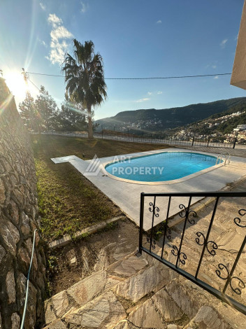 Вилла планировки 6+2, 340 м2 в районе Бекташ, Аланья - Ракурс 23