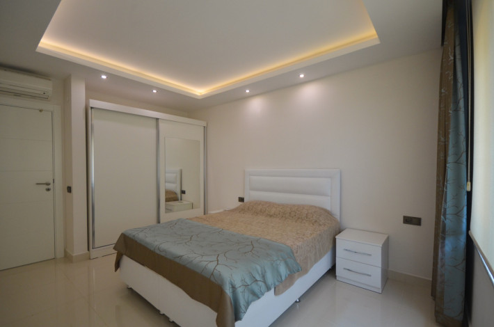 Квартира в аренду 1+1 с видом на море в одном из лучших комплексов Алании, 65 м2 - Ракурс 13