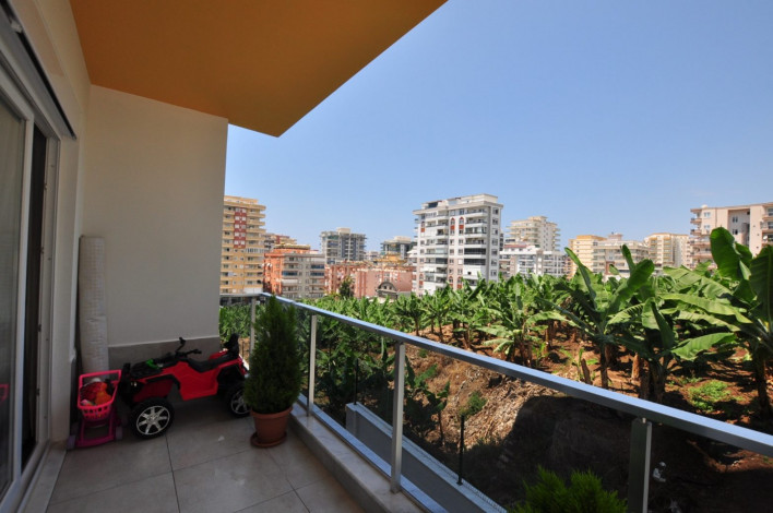 Трехкомнатная квартира c дизайнерским ремонтом в живописном районе Махмутлар, Алания, 115 м2 - Ракурс 26