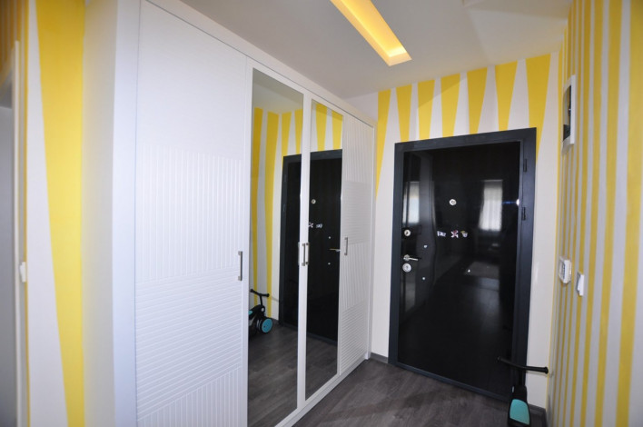 Трехкомнатная квартира c дизайнерским ремонтом в живописном районе Махмутлар, Алания, 115 м2 - Ракурс 35