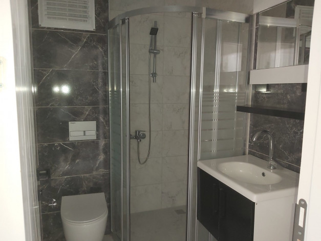 Двухкомнатная квартира в новом доме, в 200 метрах от Средиземного моря, Махмутлар, Алания, 55 м2 - Ракурс 4