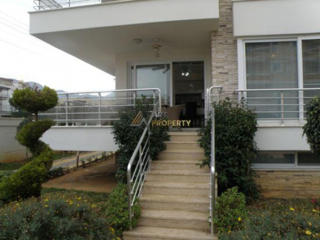 Комфортабельная трехкомнатная квартира в элитном комплексе в районе Оба, Алания, 105 м2. - Ракурс 17