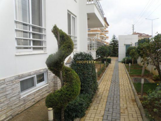 Комфортабельная трехкомнатная квартира в элитном комплексе в районе Оба, Алания, 105 м2. - Ракурс 25