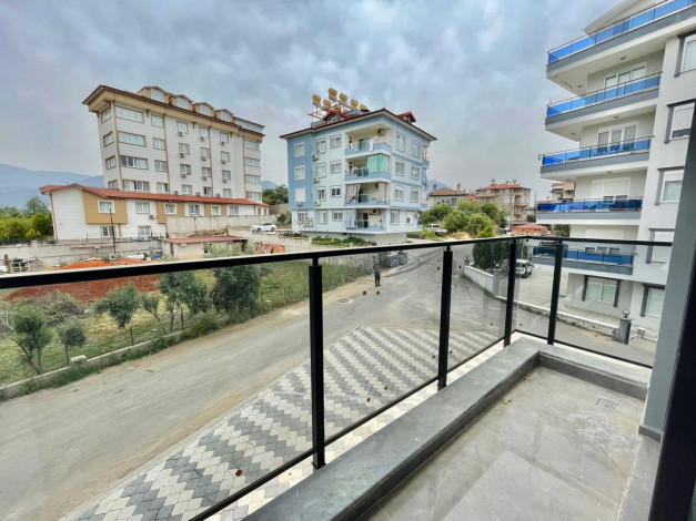 В престижном районе Оба продаются двухкомнатные апартаменты с хорошим ремонтом, 55м2 - Ракурс 10