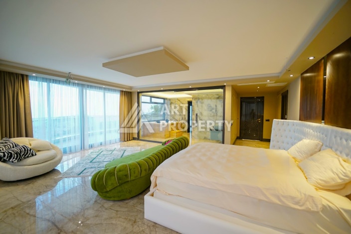 Шикарная просторная 1024м2 вилла с мебелью и техникой - Ракурс 23