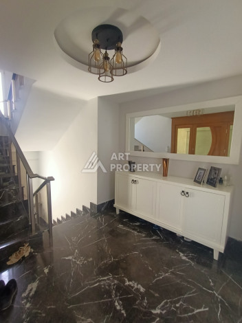 Просторная видовая вилла 350м2 в районе Каргыджак. - Ракурс 22