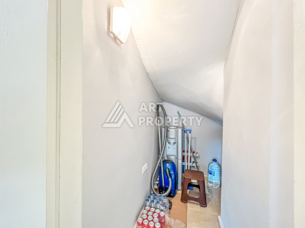 Просторная видовая вилла 3+1, 650м2 в районе Каргыджак - Ракурс 19