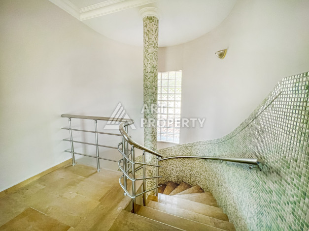 Вилла с шикарным видом на Средиземное море в районе Конаклы 4+1 - Ракурс 21