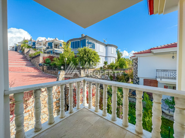 Вилла с шикарным видом на Средиземное море в районе Конаклы 4+1 - Ракурс 29