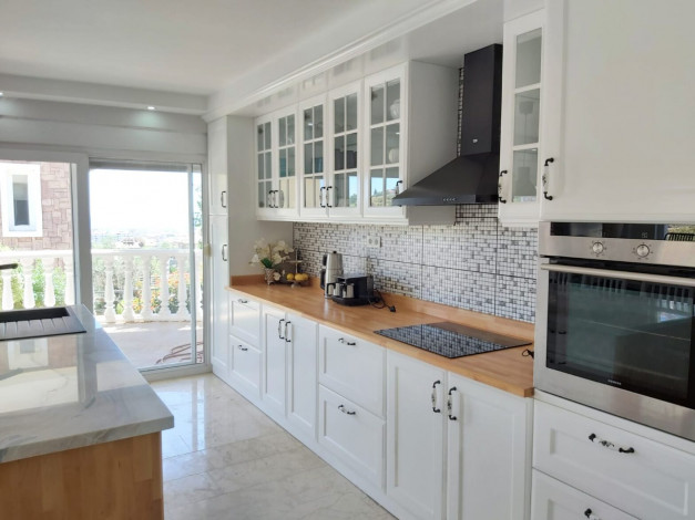 Шикарная вилла 3+1 с видом на море и город на склоне Торосских гор Аланьи, 155м2 - Ракурс 5