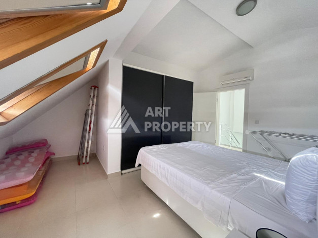 Пентхаус 2+1 с на первой линии с видом на море в районе Кестель - Ракурс 11