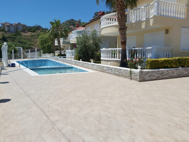 Шикарная вилла 3+1 с видом на море и город на склоне Торосских гор Аланьи, 155м2 - Ракурс 7