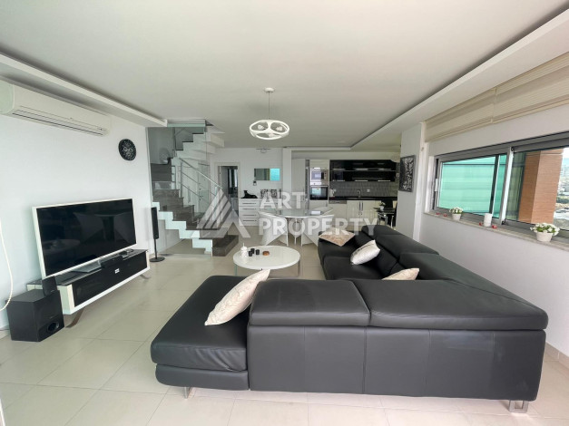 Пентхаус 2+1 с на первой линии с видом на море в районе Кестель - Ракурс 27