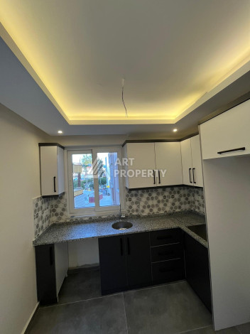 Квартира 2+1 с ремонтом в пяти минутах хотьбы от пляжа Клеопатры! - Ракурс 10